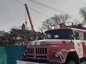 Shelling of a peaceful residential area in Kharkov - foto 06