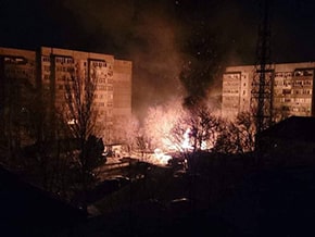 Ночной обстрел жилых кварталов Николаева – фото 01