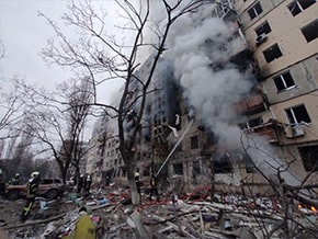 In the morning, a shell flew into a high-rise building near the capital Obolon