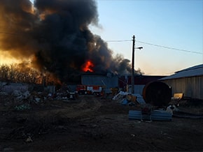 As a result of the shells hit, a fire broke out in the Svyatoshinsky district – photo 02