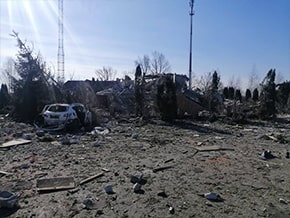 Seven killed and five injured in an air strike near Makarov – photo 04