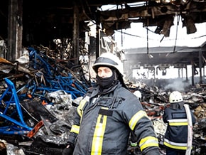 Food warehouse destroyed by shelling – photo 04